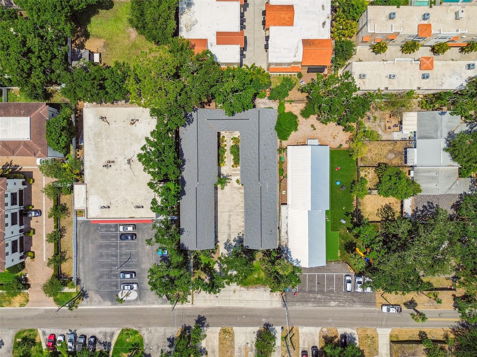 Image 20 of 20 For 3205 De Leon Street F