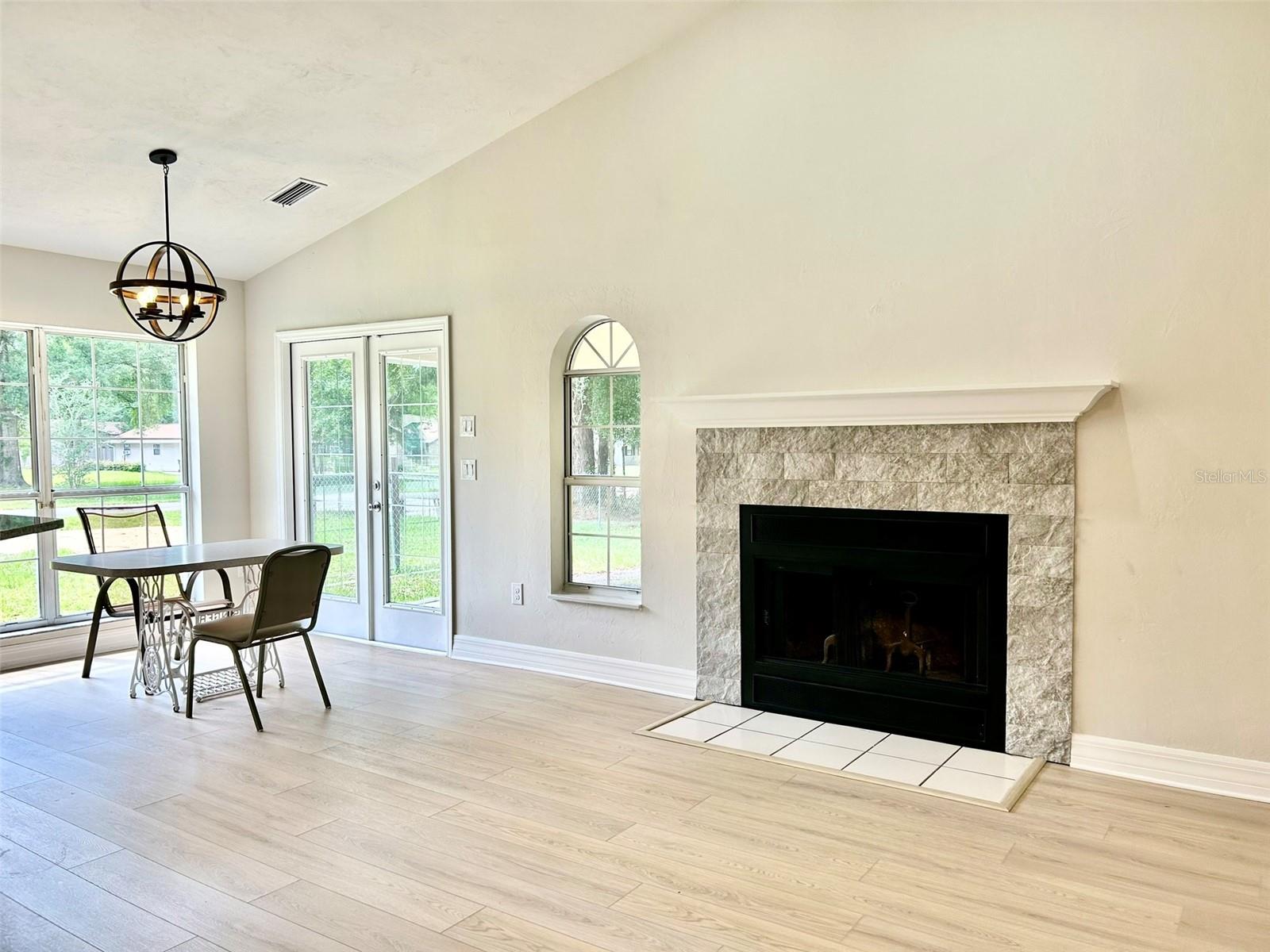 Image 12 of 24 For 607 10th Boulevard
