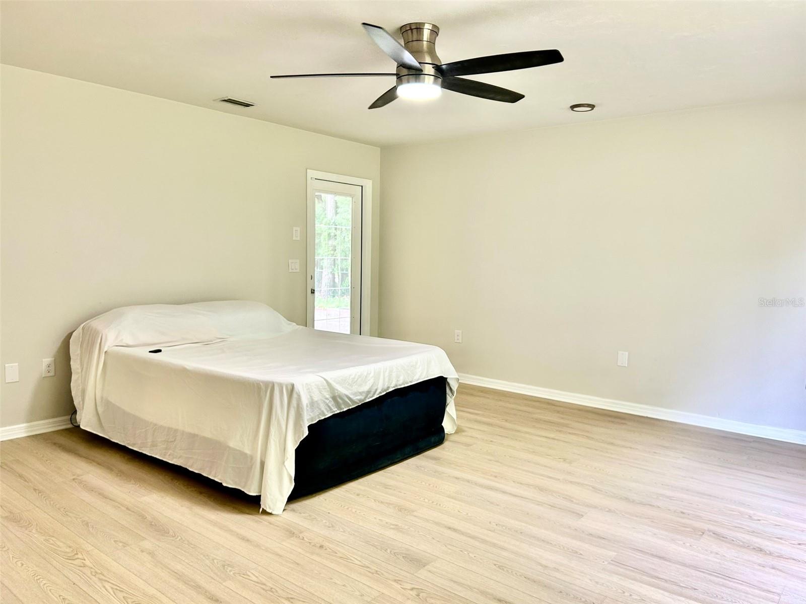 Image 15 of 24 For 607 10th Boulevard