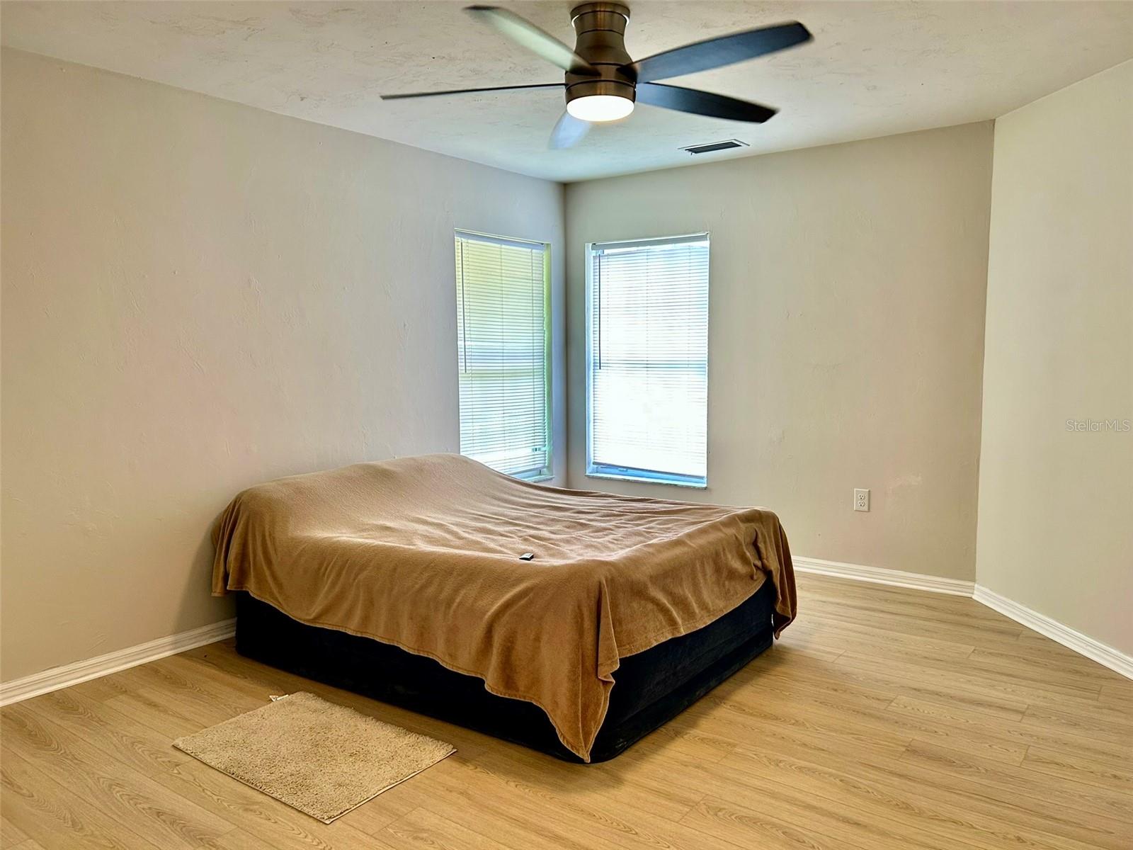Image 18 of 24 For 607 10th Boulevard