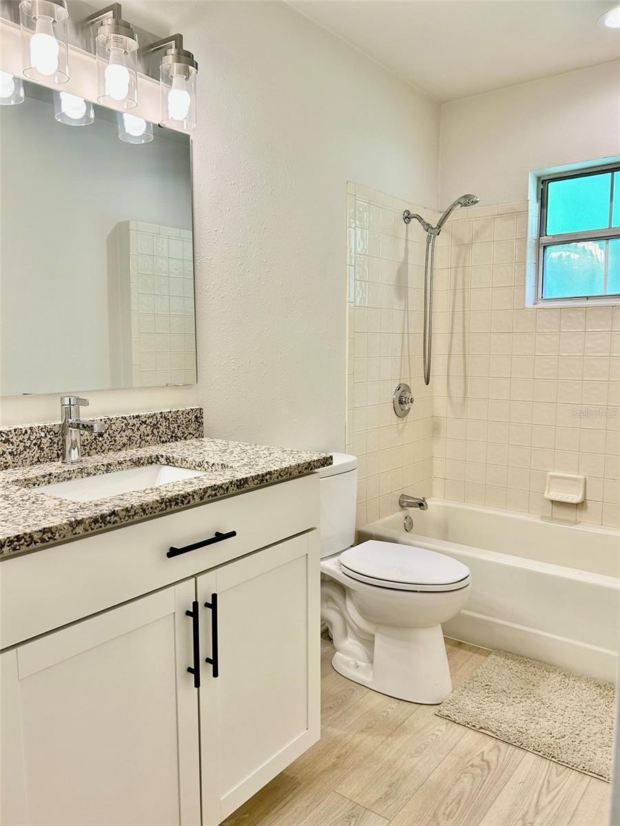 Image 20 of 24 For 607 10th Boulevard