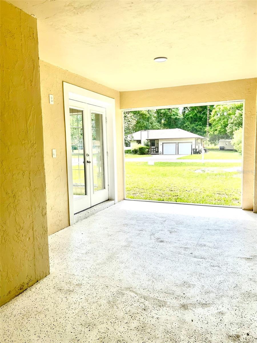 Image 23 of 24 For 607 10th Boulevard