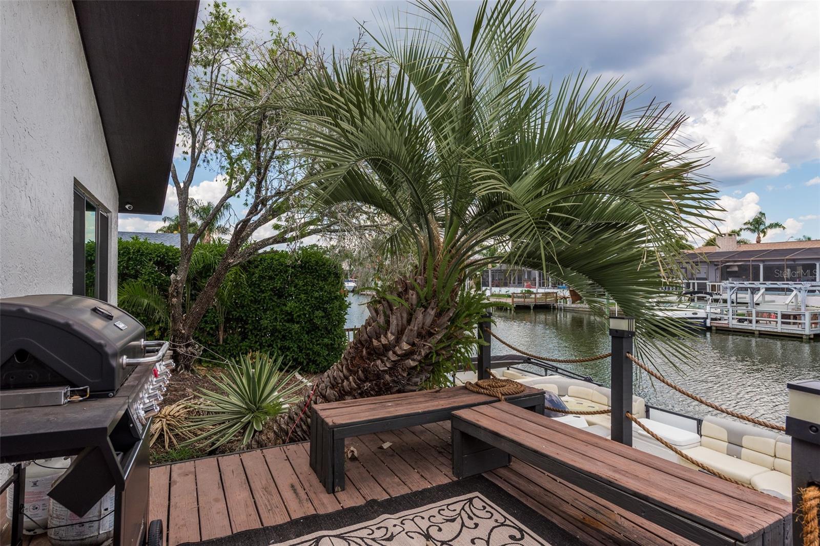 Listing photo id 41 for 5811 Dory Way