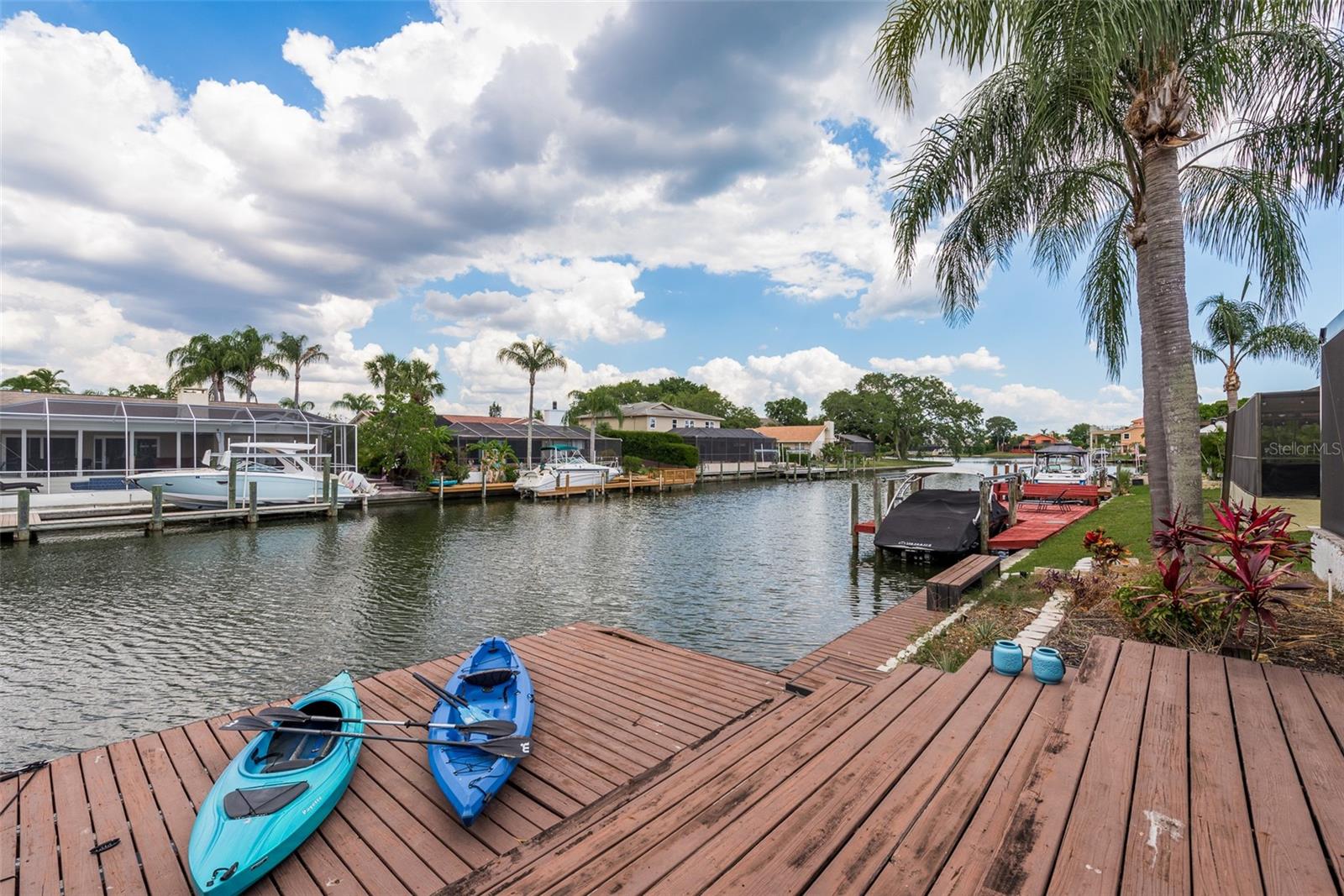 Listing photo id 42 for 5811 Dory Way