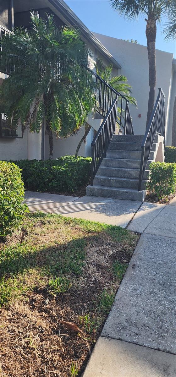 Image 5 of 20 For 2017 Skimmer Court W 413