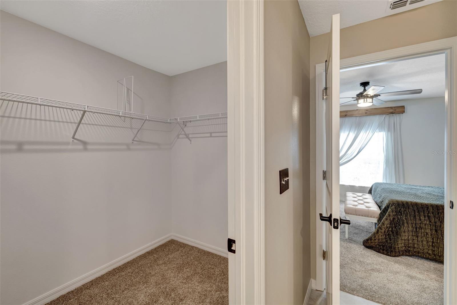 Image 19 of 54 For 7225 Ronnie Gardens Court