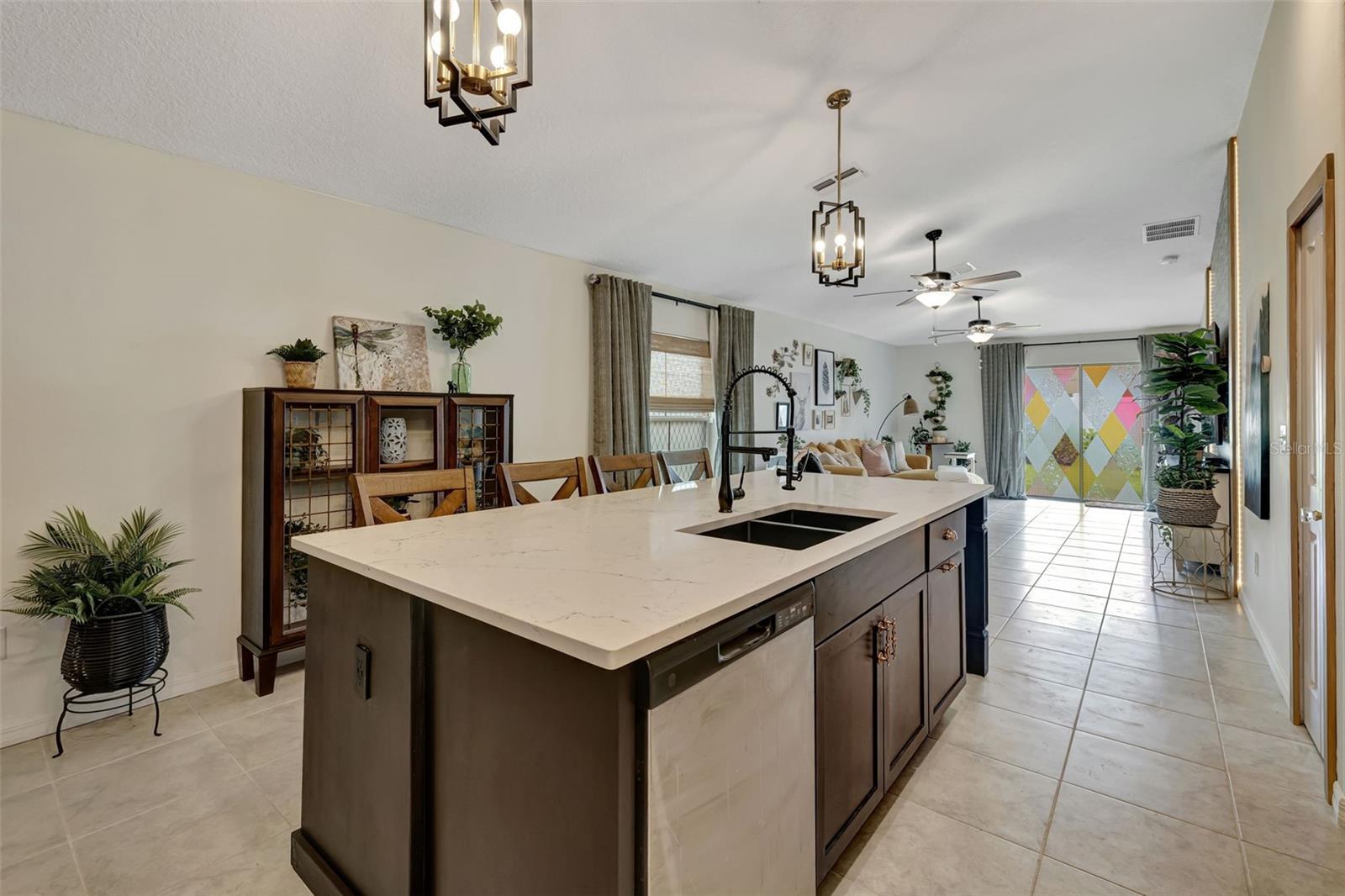 Image 7 of 54 For 7225 Ronnie Gardens Court