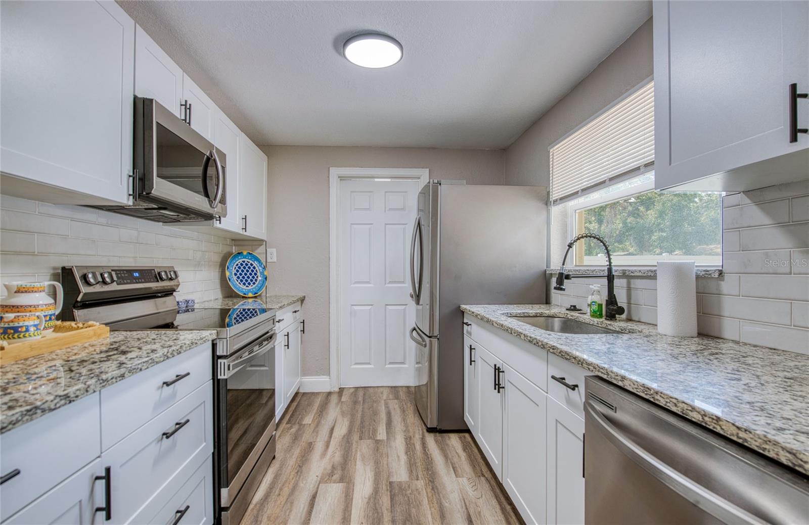 Image 13 of 45 For 770 27th Avenue S