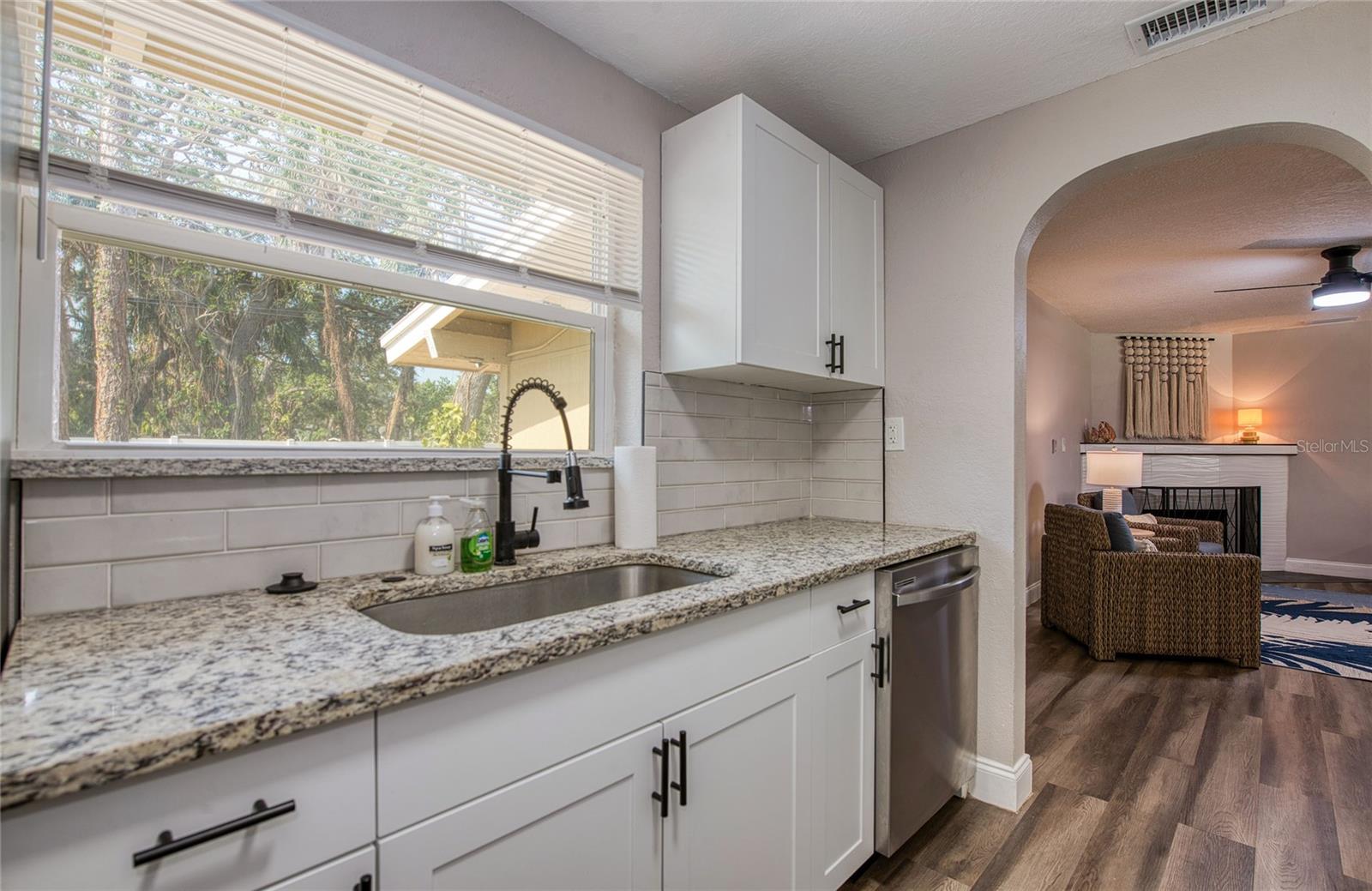 Image 17 of 45 For 770 27th Avenue S