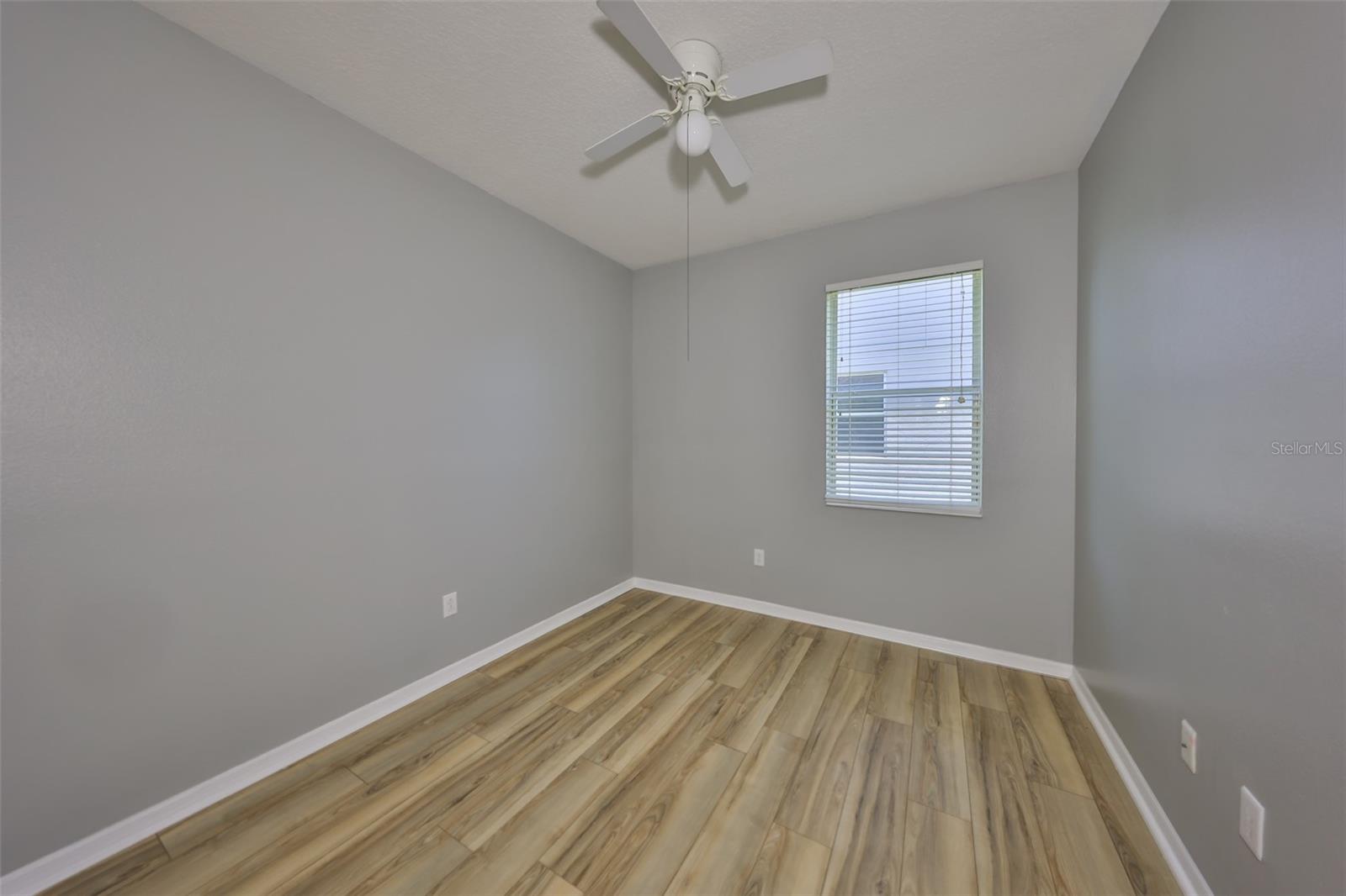 Image 15 of 48 For 11408 Coventry Grove Circle