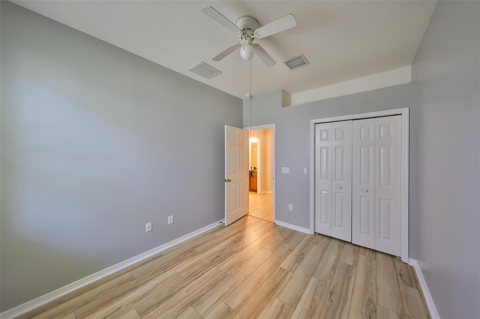 Image 16 of 48 For 11408 Coventry Grove Circle