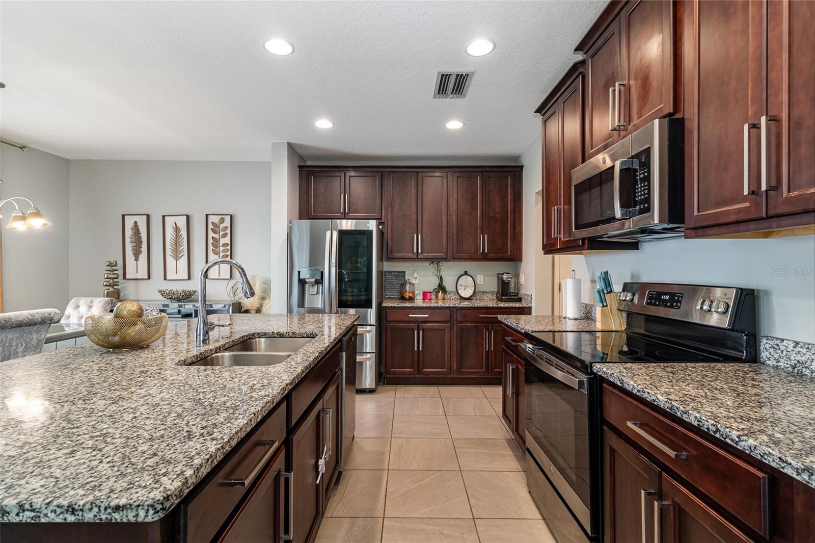 Image 12 of 35 For 6889 Wilson Hammock Avenue