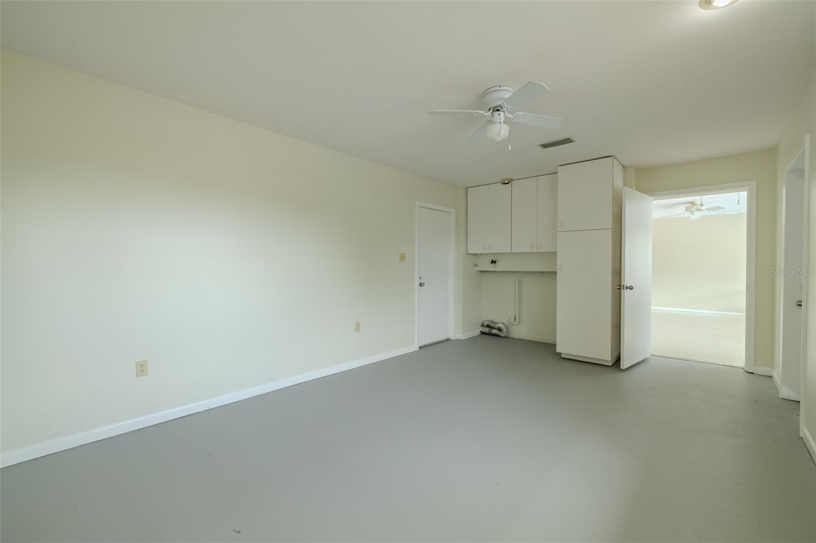 Image 28 of 42 For 1509 Cherry Hills Drive