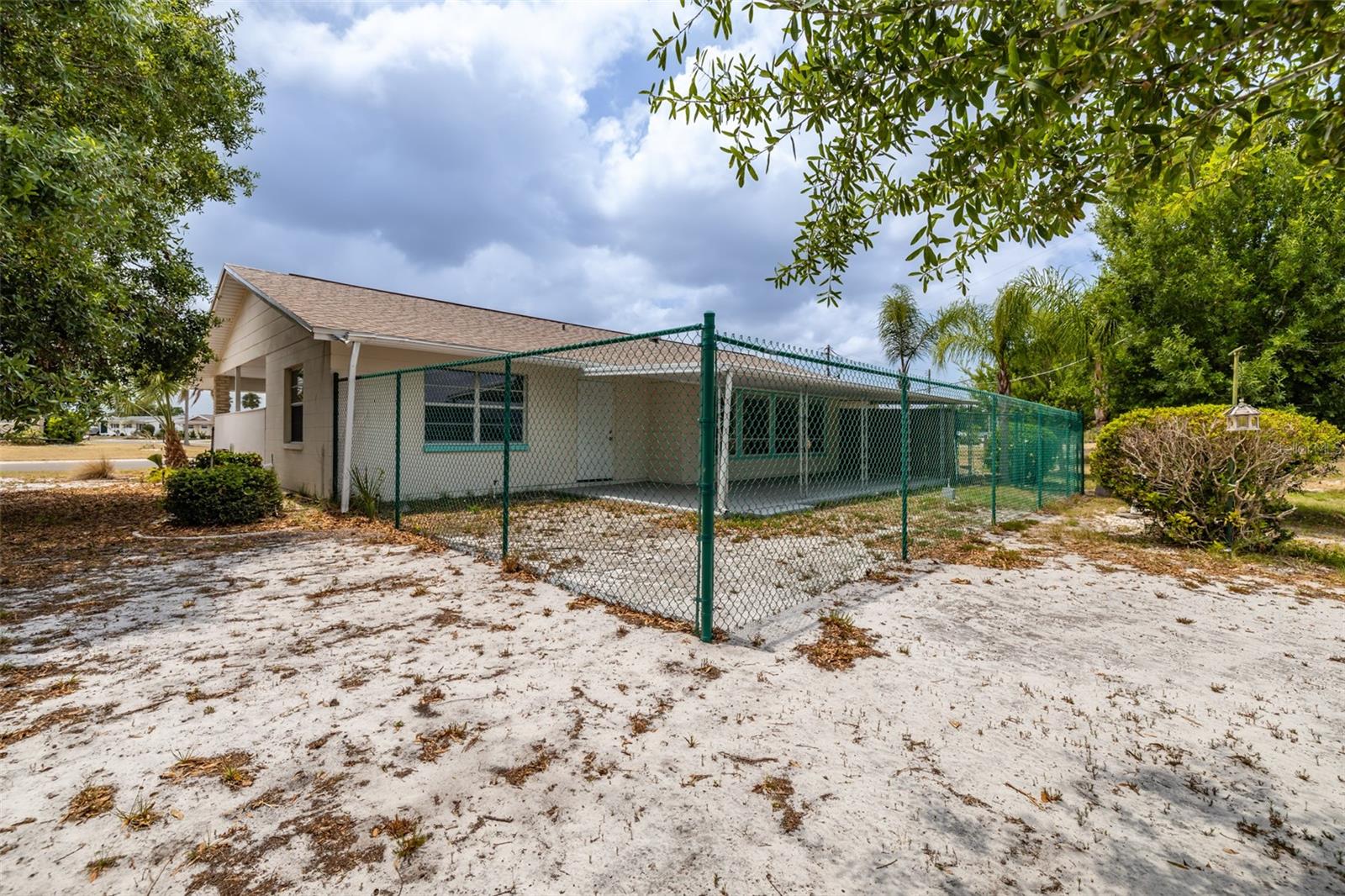 Image 35 of 42 For 1509 Cherry Hills Drive