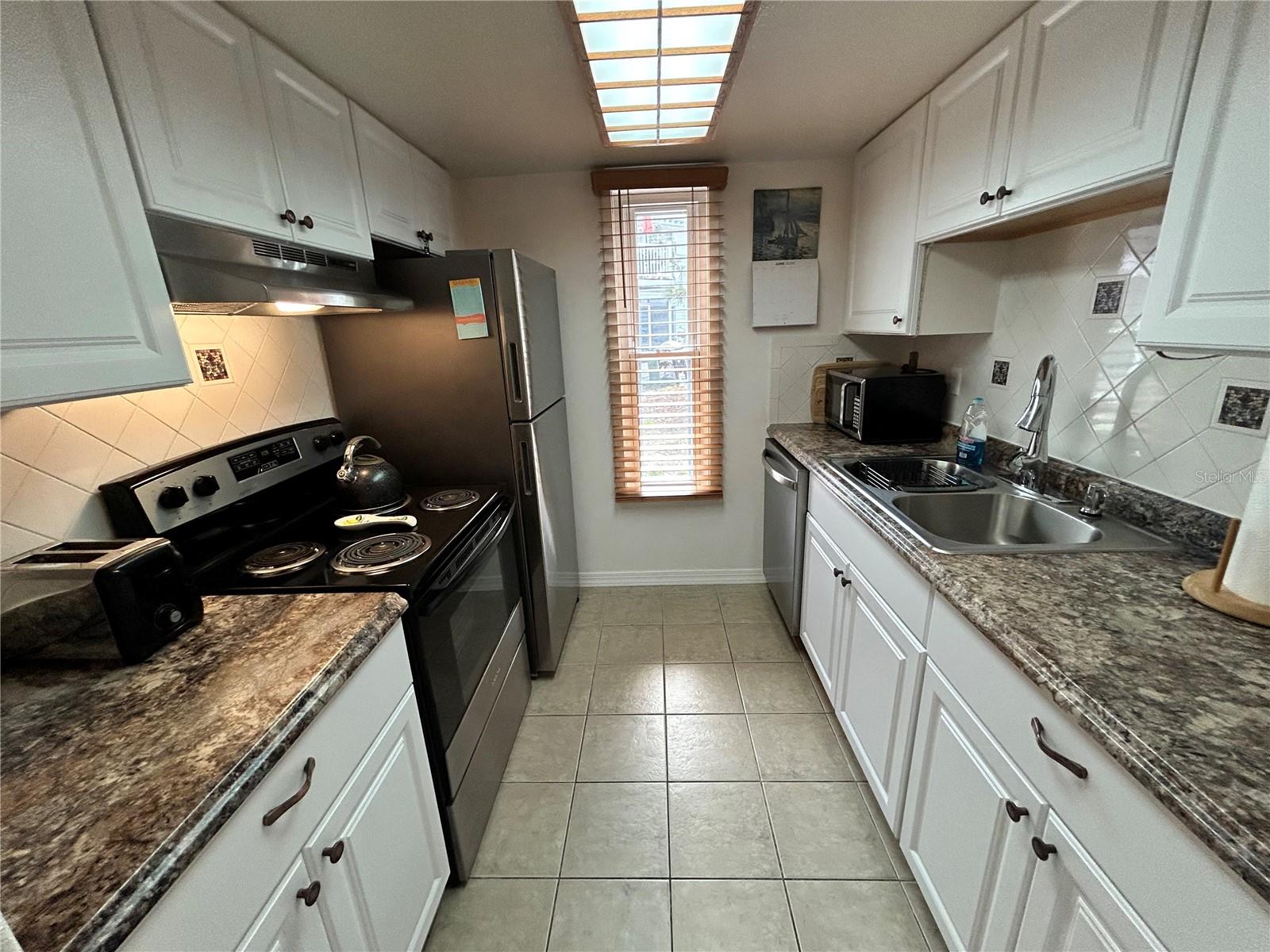 Image 7 of 20 For 4225 38th Avenue S 63f