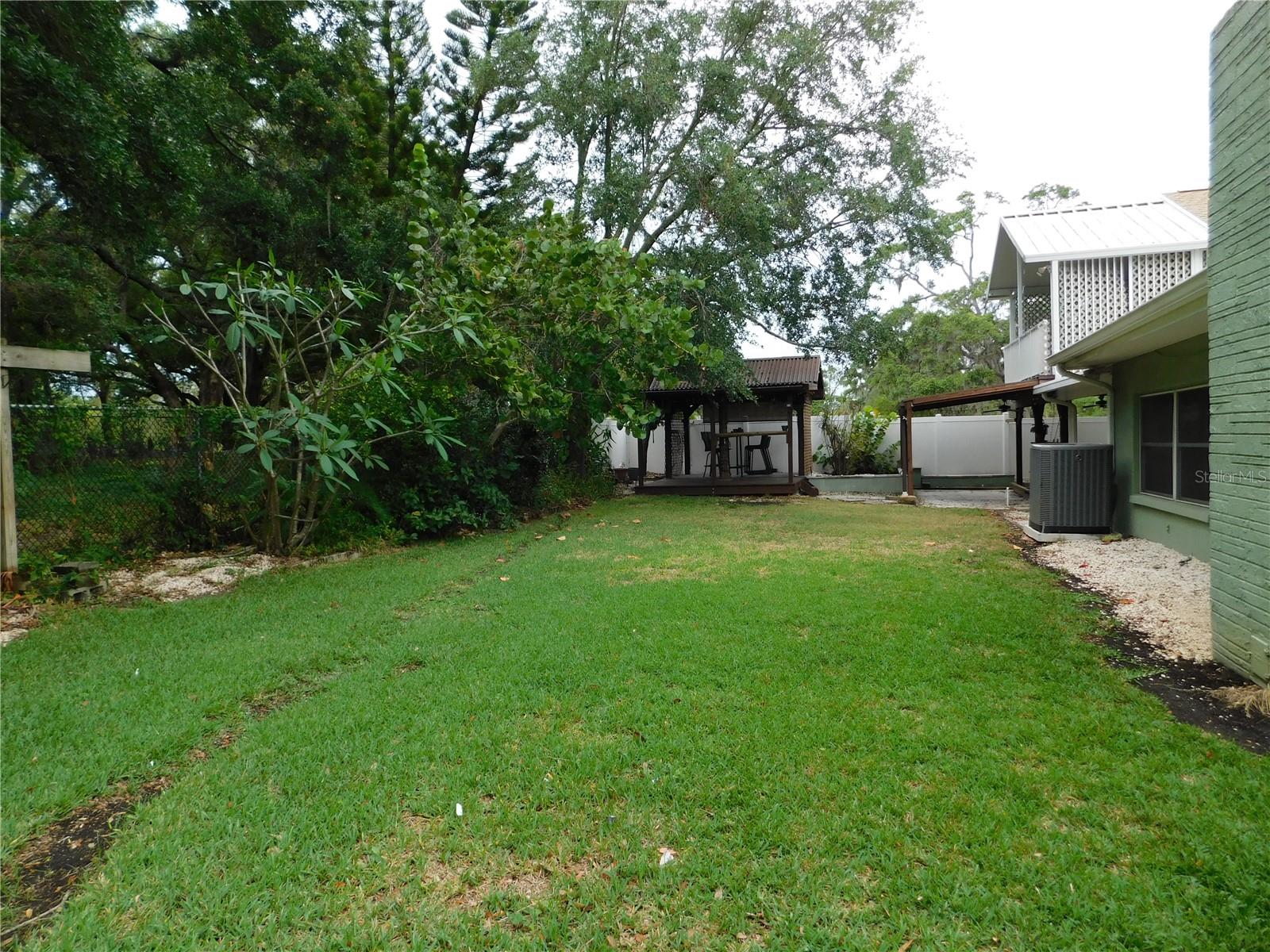 Image 56 of 62 For 888 Forest Glen Road