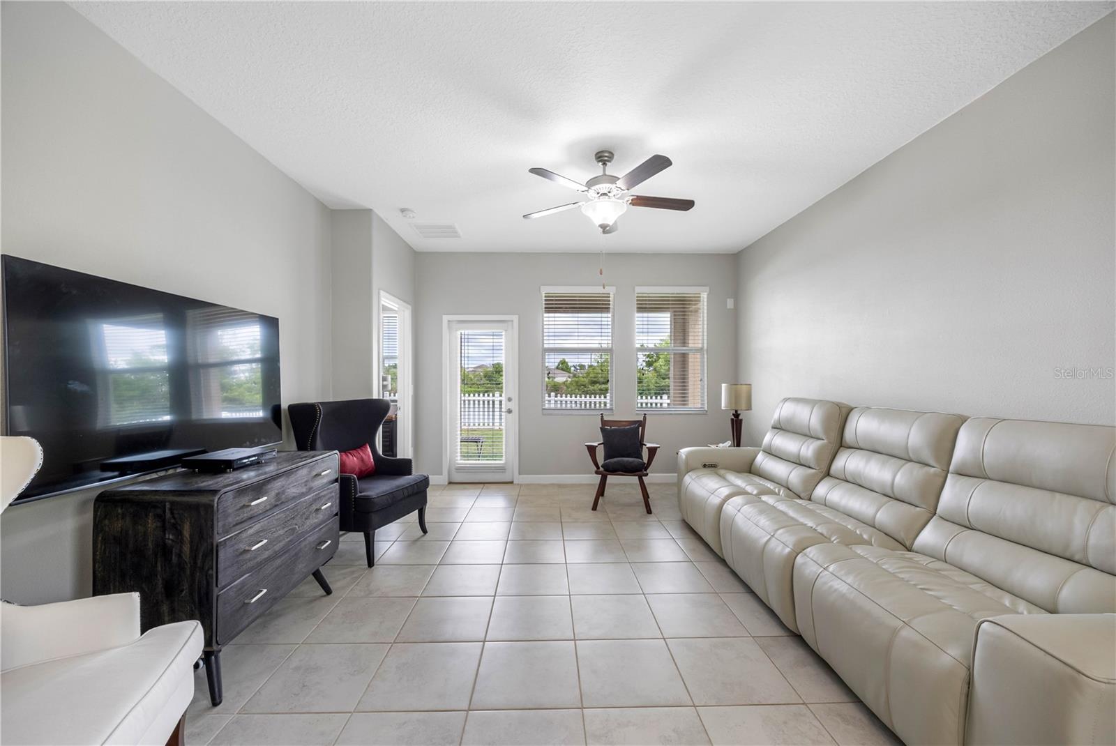 Image 11 of 53 For 1811 Redmond Brook Lane