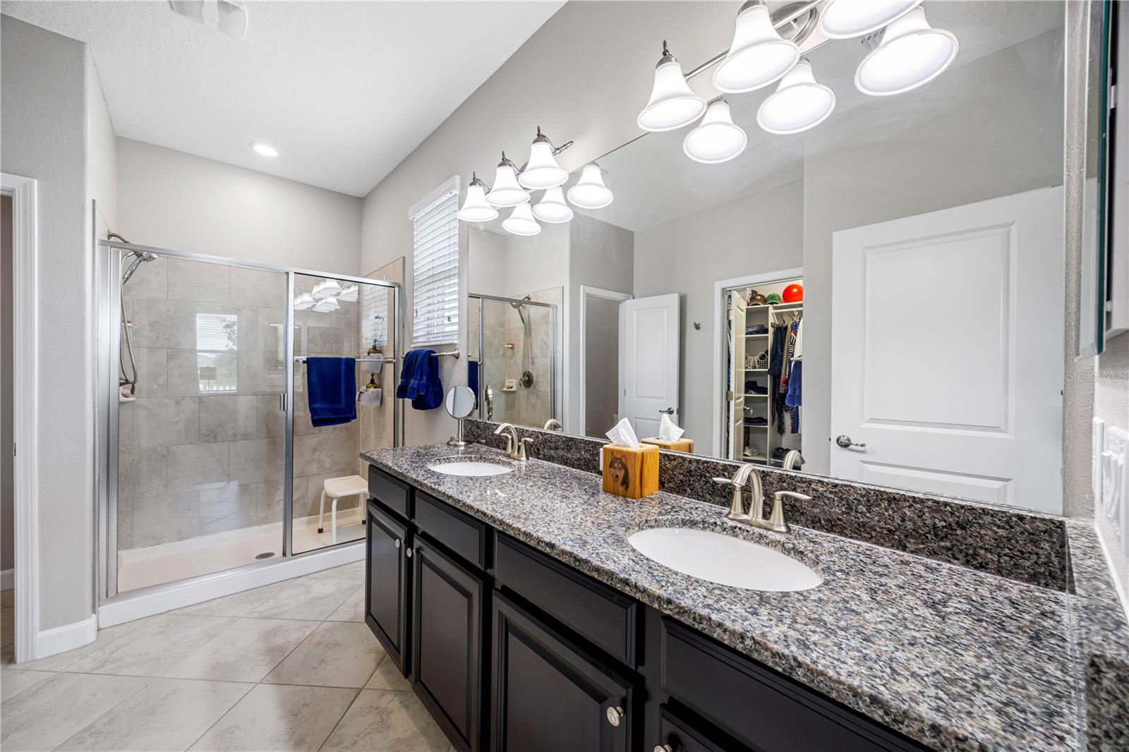 Image 18 of 53 For 1811 Redmond Brook Lane