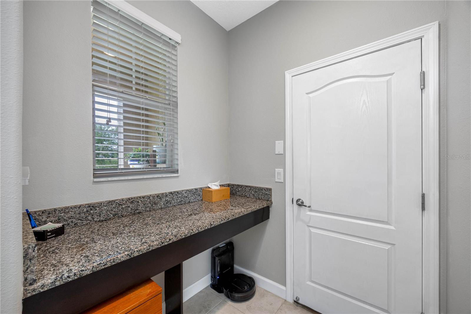 Image 3 of 53 For 1811 Redmond Brook Lane
