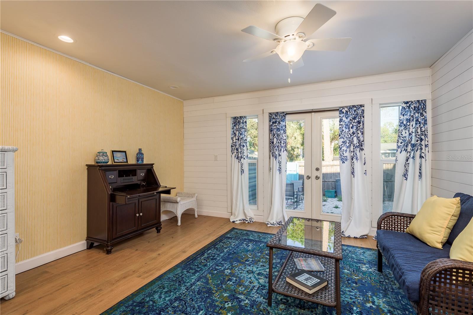 Image 12 of 43 For 102 Anclote Road