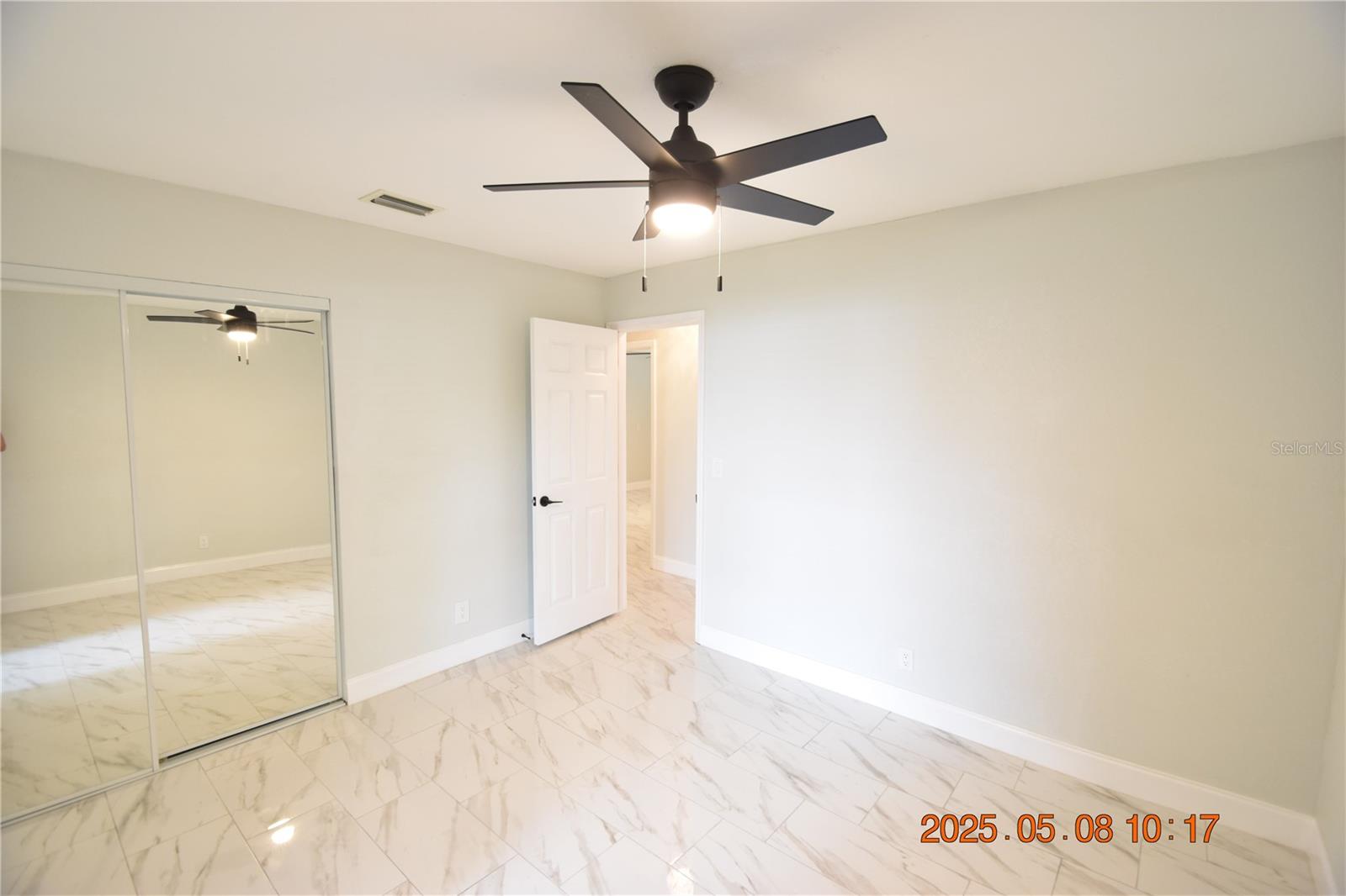 Image 34 of 48 For 1019 Spindle Palm Way