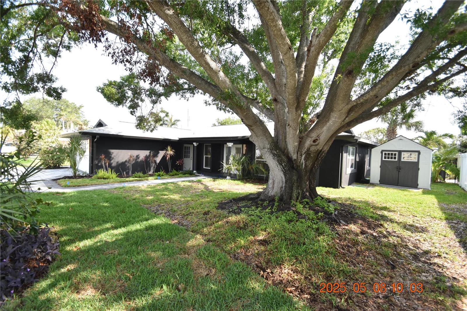 Image 41 of 48 For 1019 Spindle Palm Way