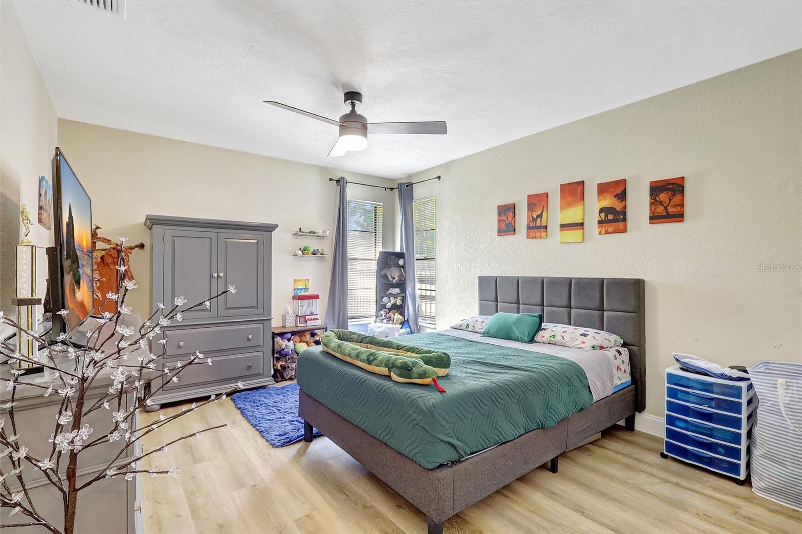Image 31 of 58 For 864 Pinewood Terrace W