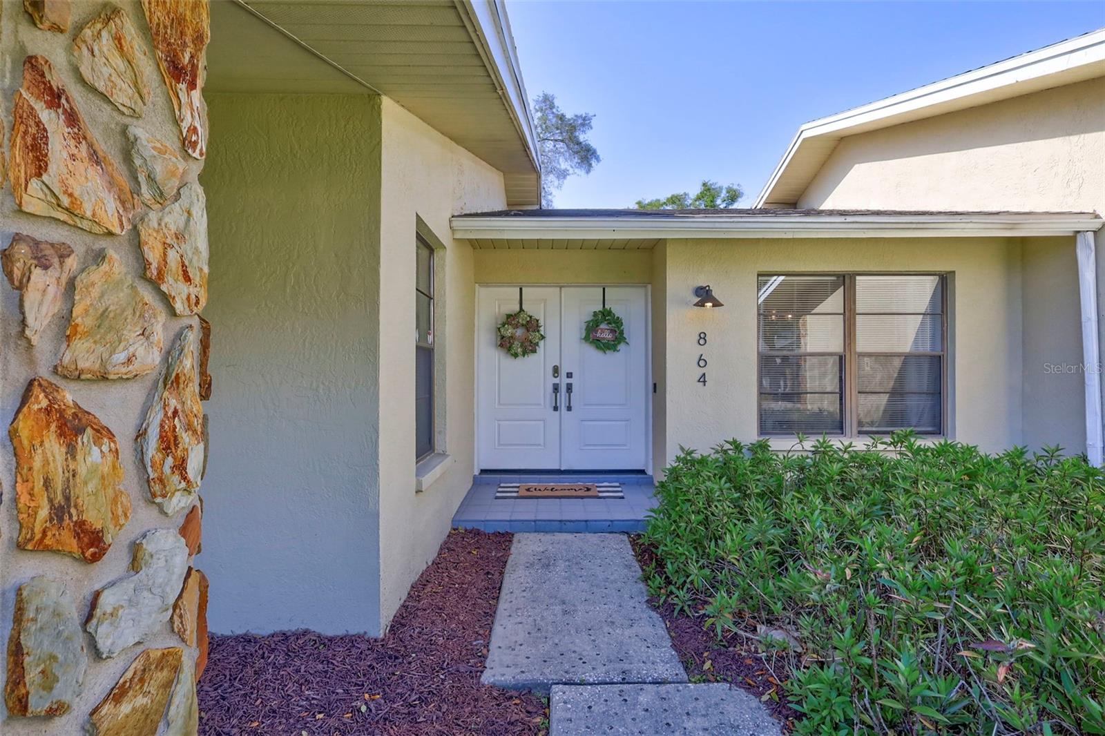 Image 6 of 58 For 864 Pinewood Terrace W