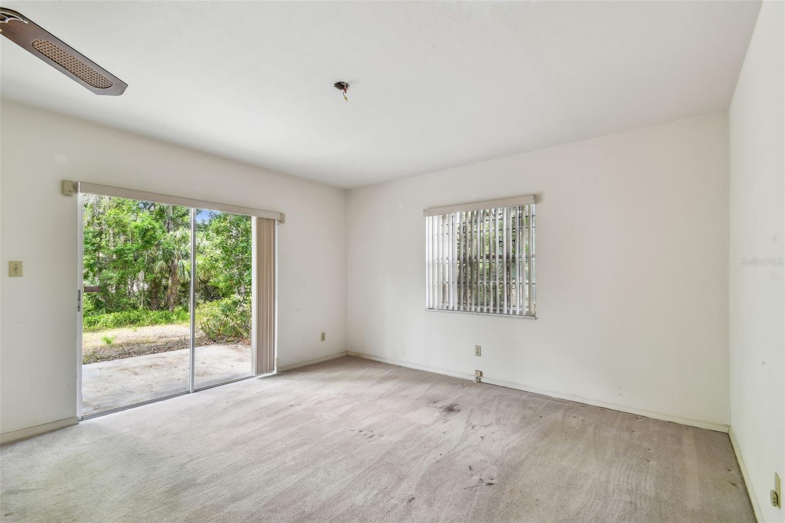 Image 40 of 72 For 103 Hickory Creek Boulevard