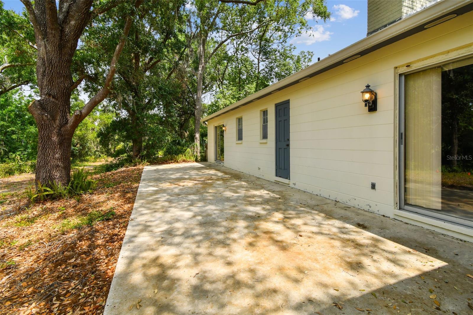 Image 47 of 72 For 103 Hickory Creek Boulevard