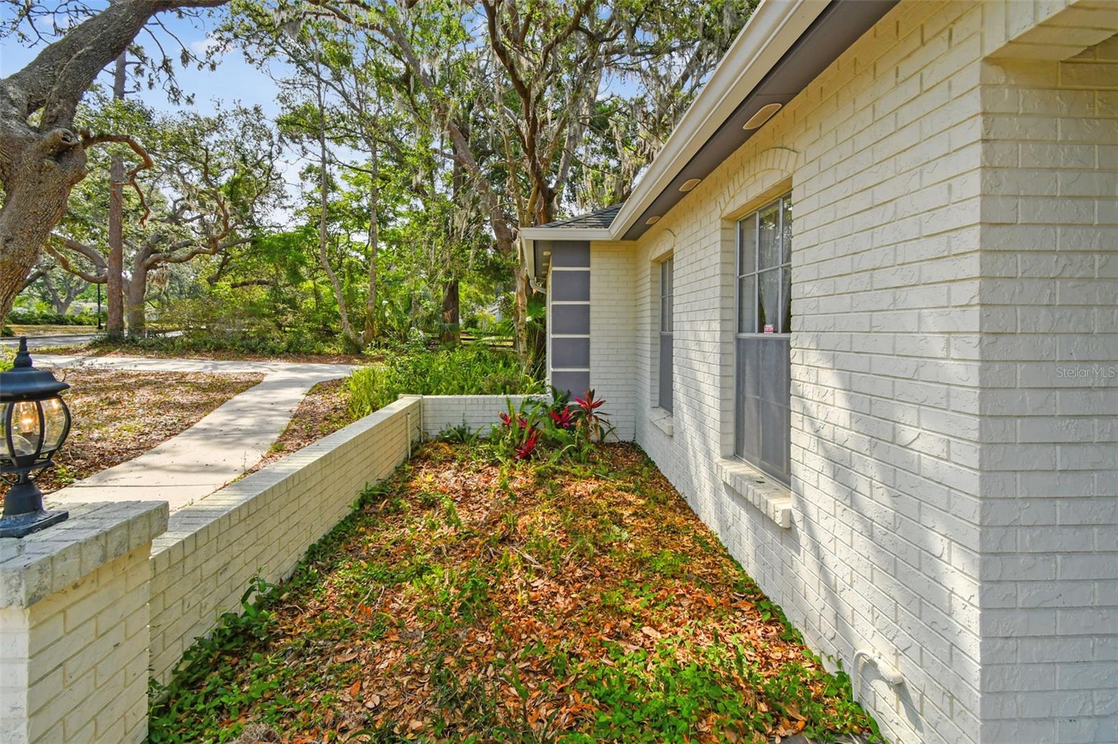 Image 63 of 72 For 103 Hickory Creek Boulevard