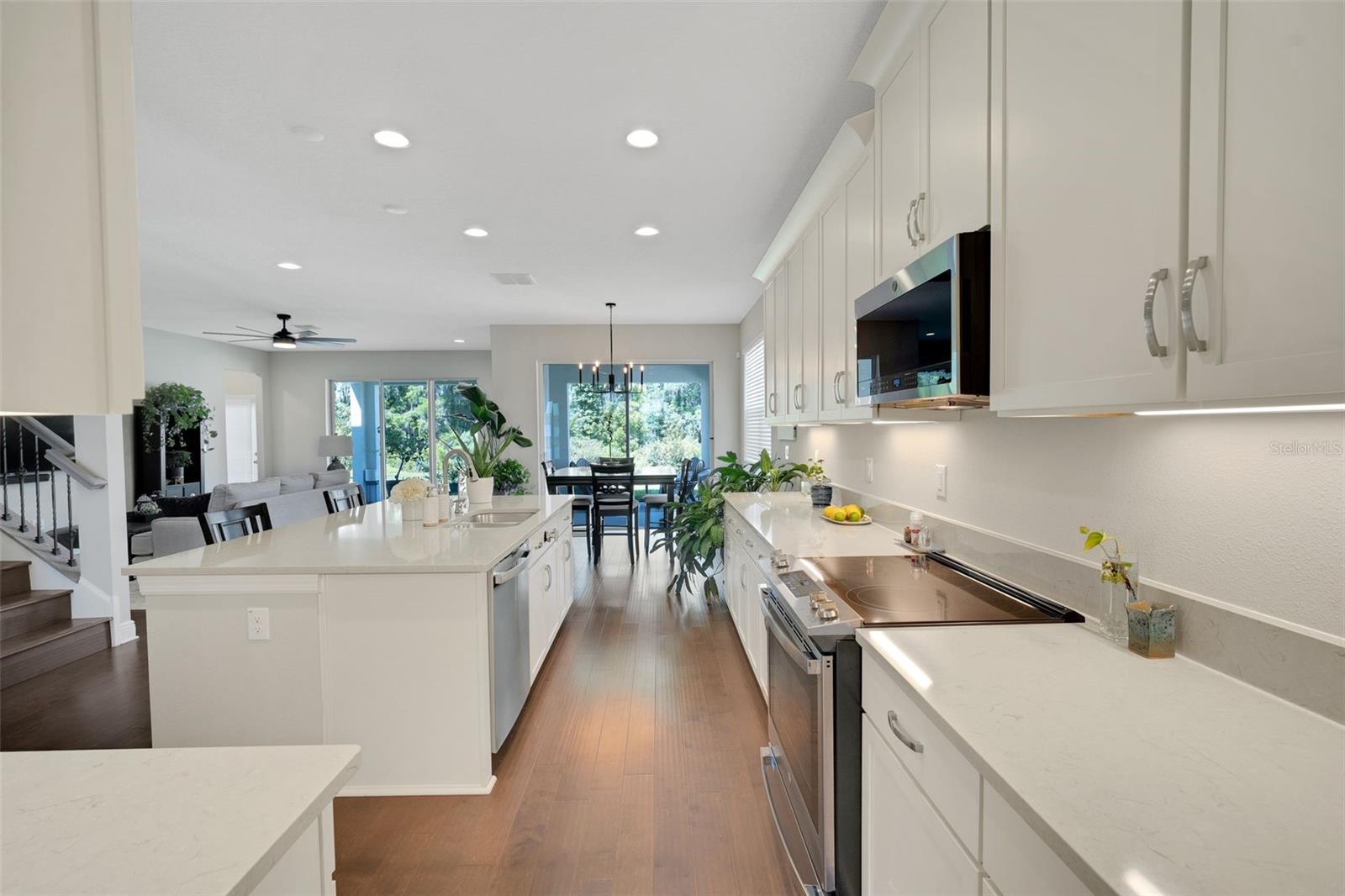 Image 11 of 45 For 10945 Sundrift Drive