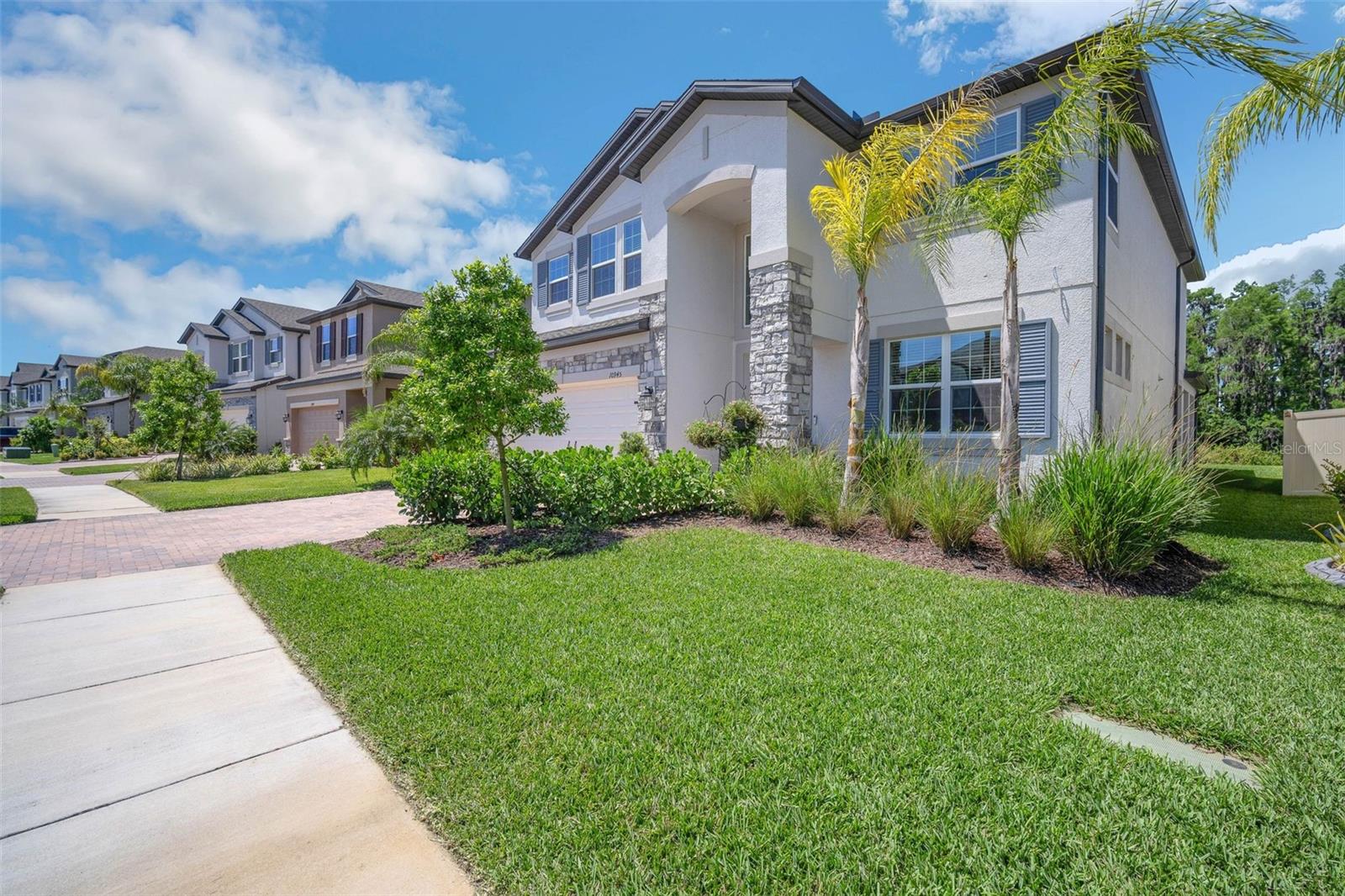 Image 2 of 45 For 10945 Sundrift Drive