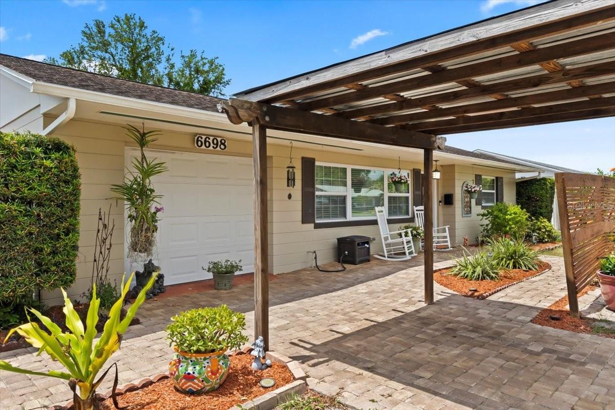 Image 2 of 53 For 6698 35th Avenue N