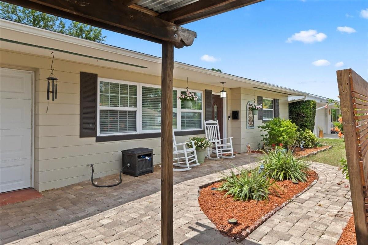 Image 43 of 53 For 6698 35th Avenue N