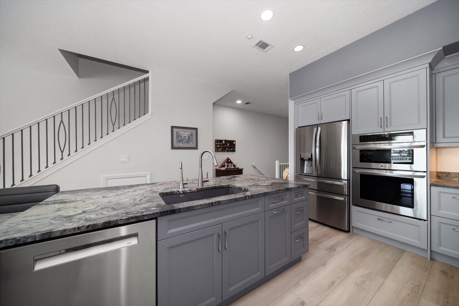 Image 17 of 52 For 9939 1st Street E