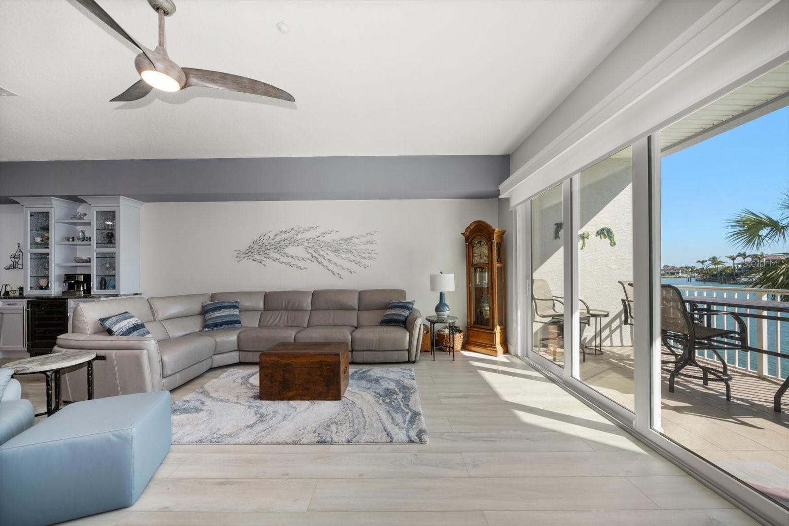 Image 23 of 52 For 9939 1st Street E
