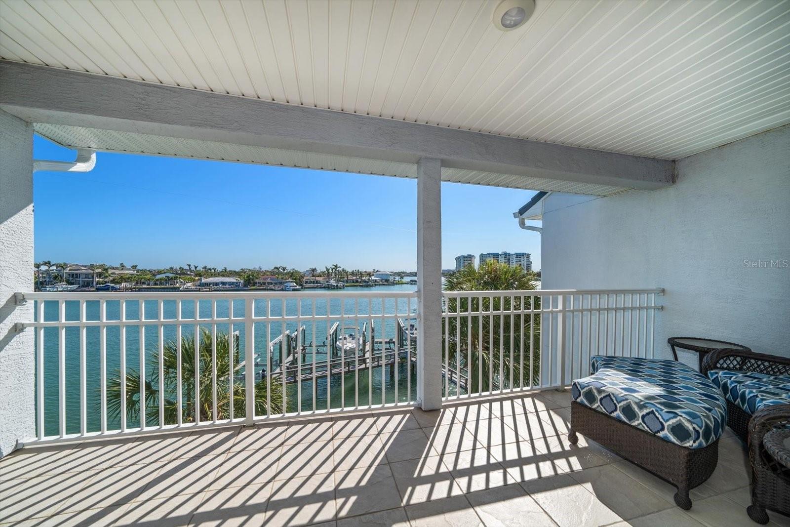 Image 34 of 52 For 9939 1st Street E