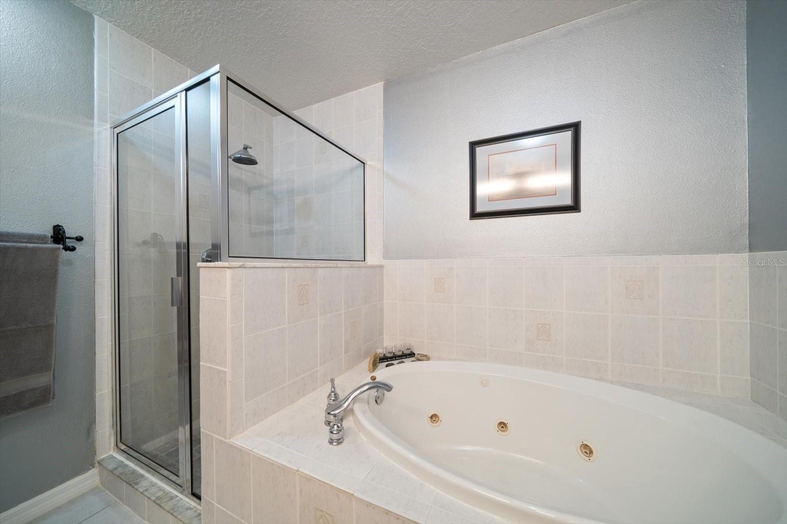 Image 38 of 52 For 9939 1st Street E