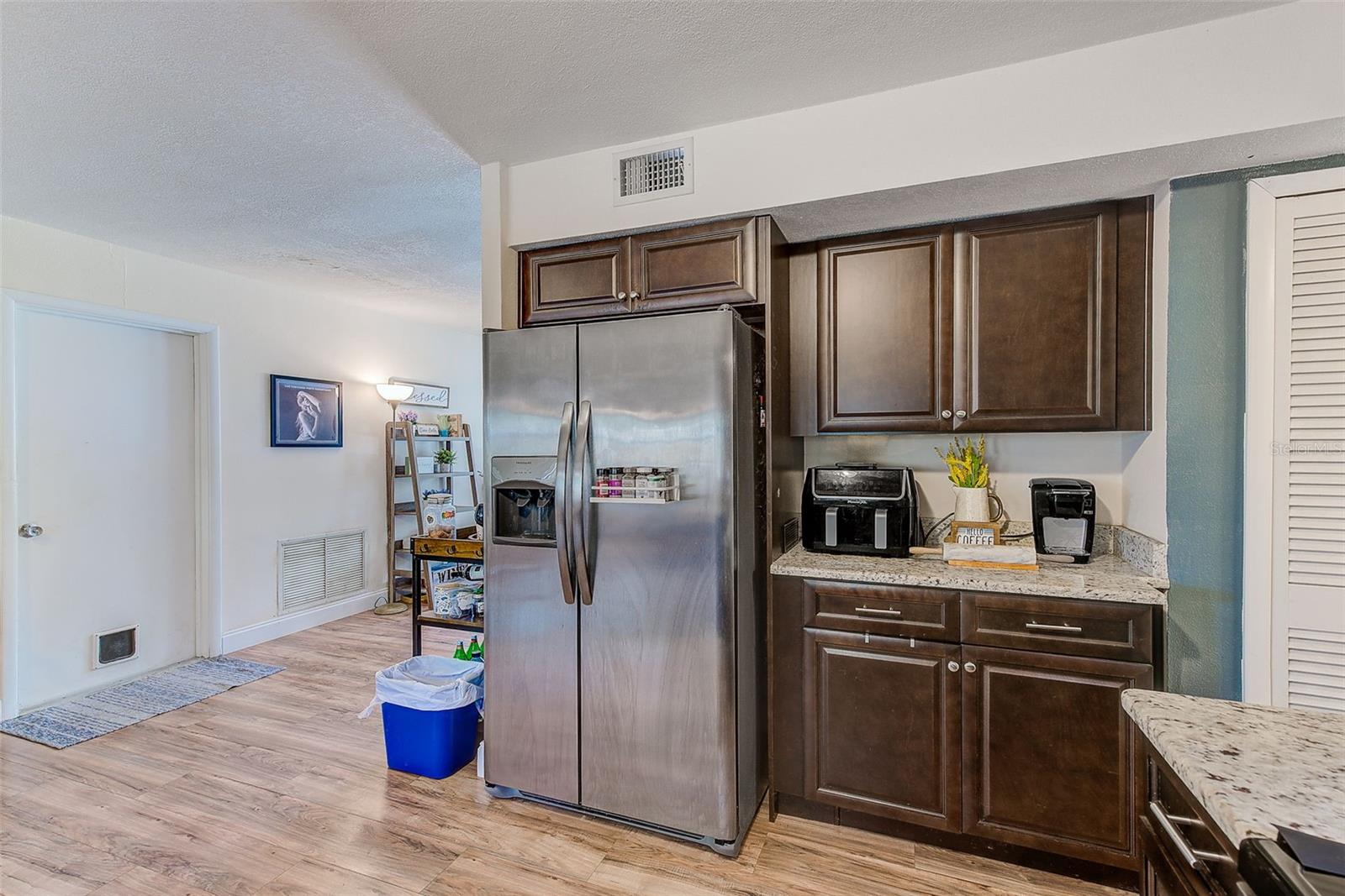 Image 11 of 29 For 1433 Spring Lane