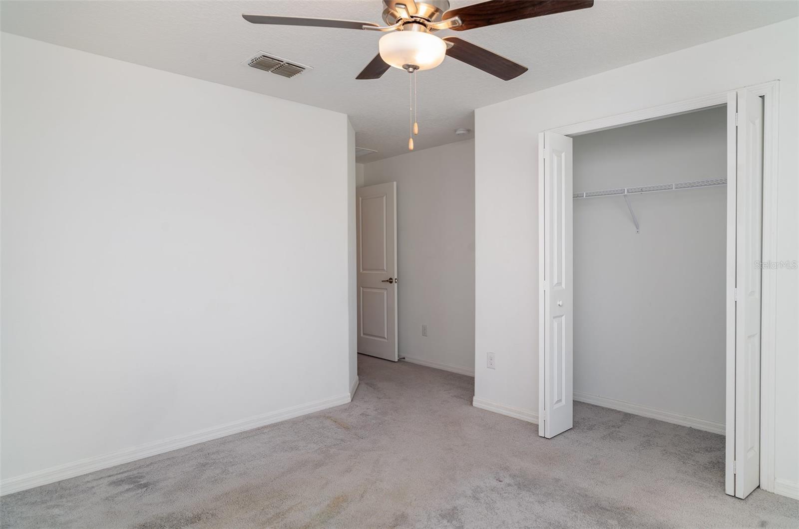 Image 23 of 28 For 5518 Blue Azure Drive
