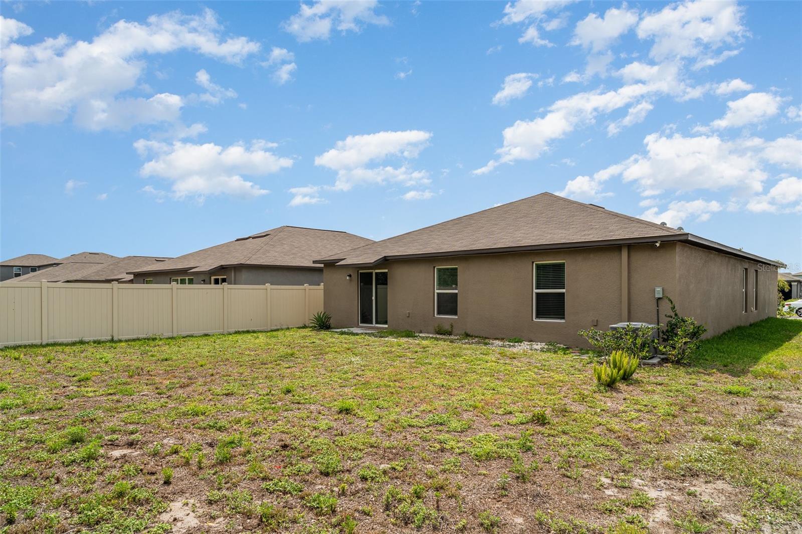 Image 27 of 28 For 5518 Blue Azure Drive