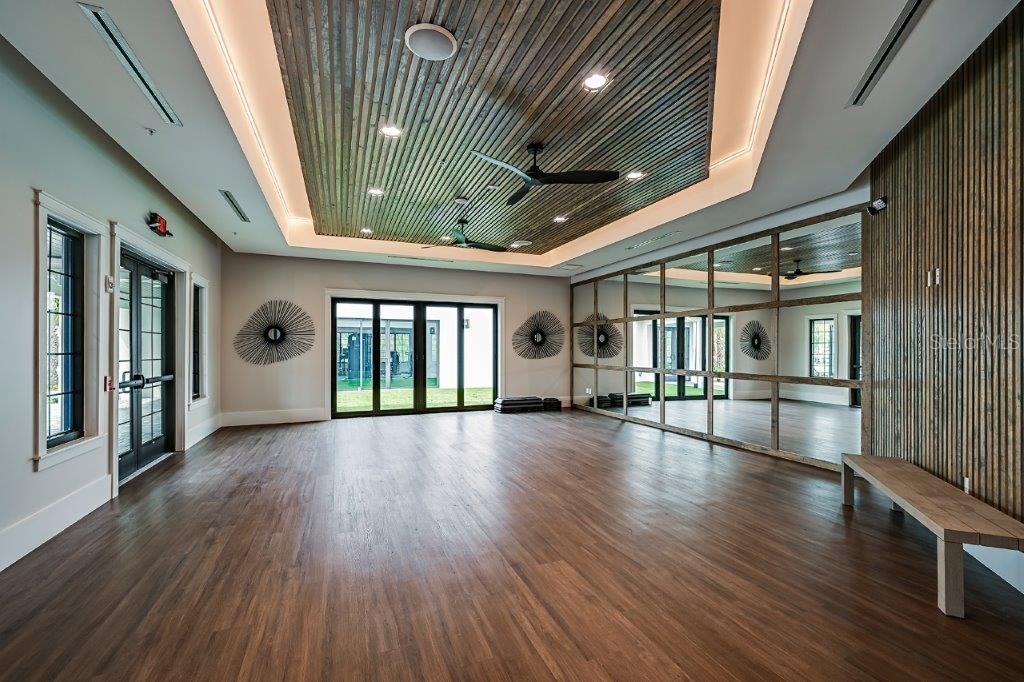Image 50 of 58 For 16941 Falling Waters Court