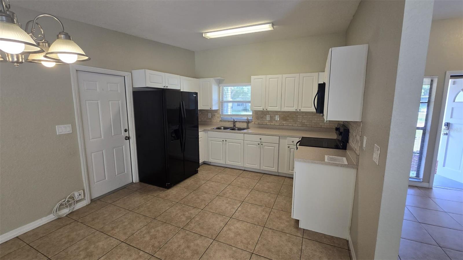 Image 3 of 13 For 2818 Dellwood Drive