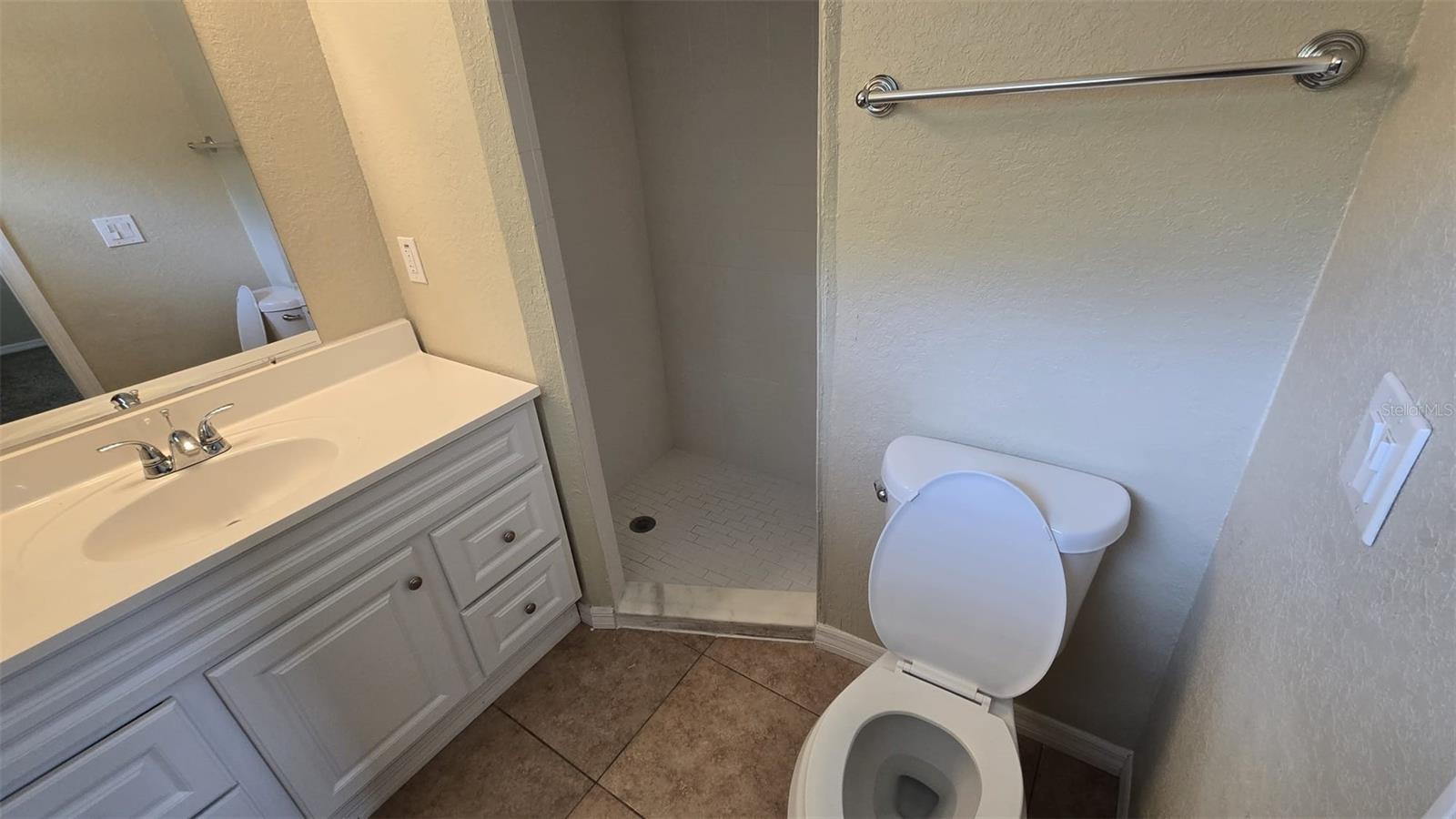 Image 5 of 13 For 2818 Dellwood Drive