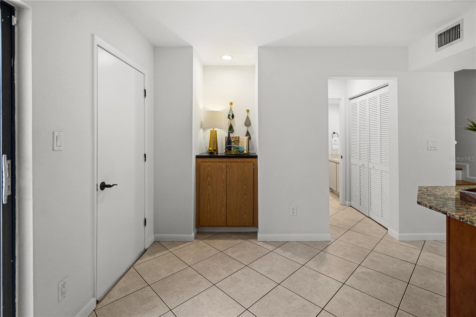 Image 9 of 22 For 108 Biscayne Avenue B