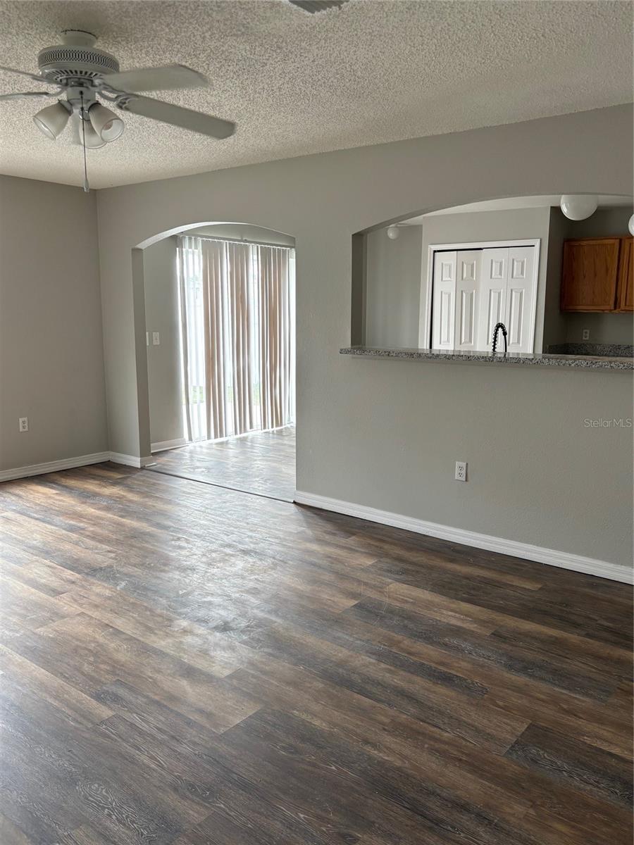 Image 11 of 37 For 11102 Summer Star Drive