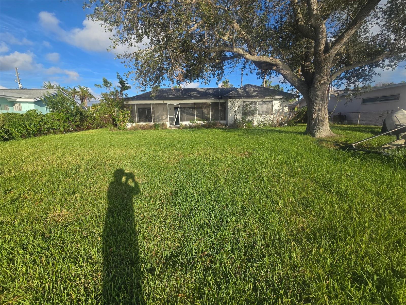 Image 17 of 17 For 5688 Oakhurst Drive