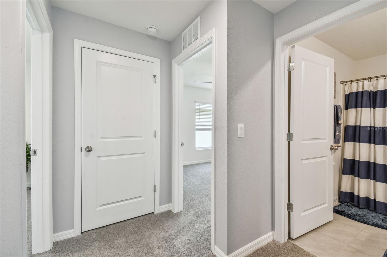Listing photo id 21 for 36673 Spanish Rose Drive