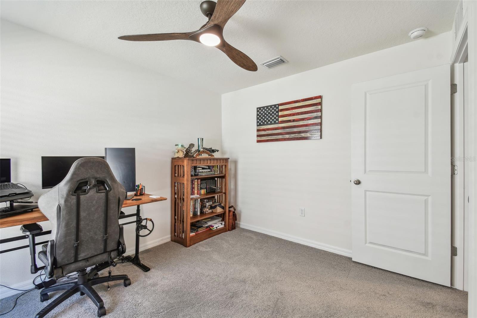 Listing photo id 29 for 36673 Spanish Rose Drive